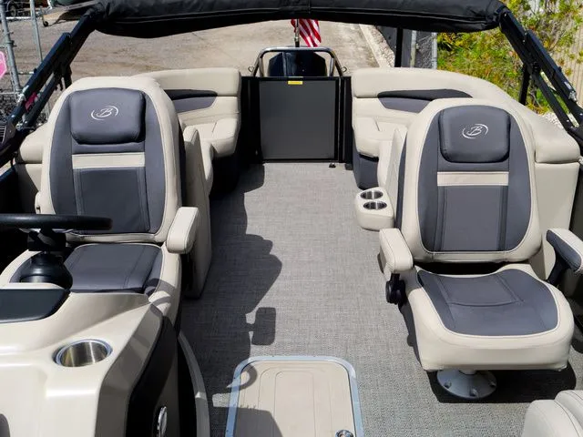 Slide: The Image of Barletta 22 QC 2023 - 31