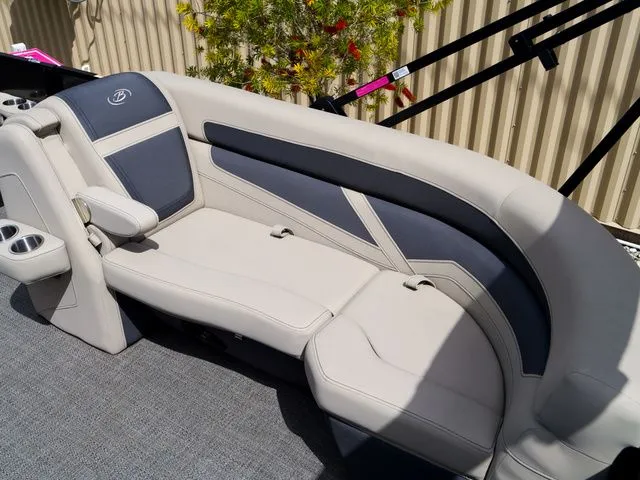 Slide: The Image of Barletta 22 QC 2023 - 32