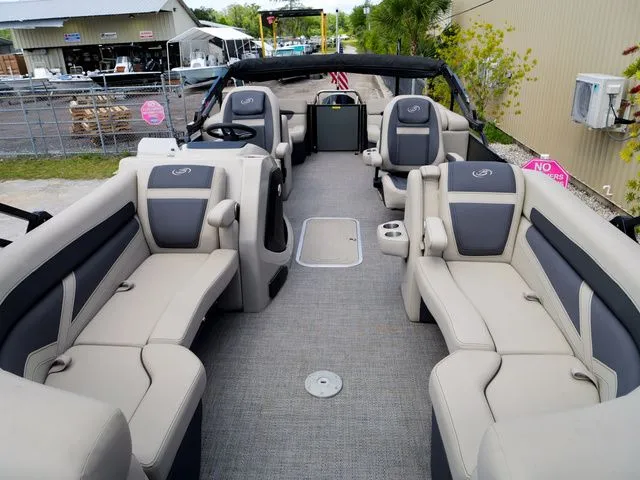 Slide: The Image of Barletta 22 QC 2023 - 34