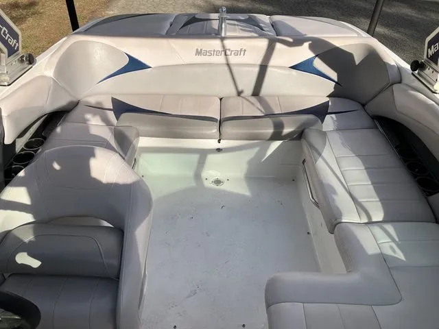 Slide: The Image of MasterCraft 200 Maristar 2007 - 12