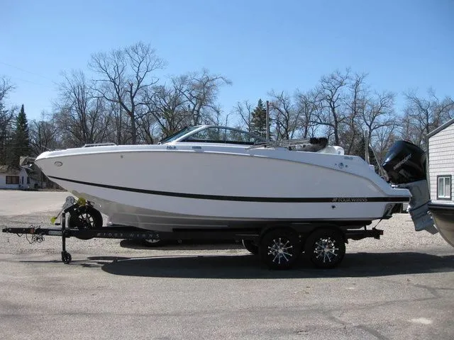 The Image of Four Winns HD3C OB W/ MERCURY 250XL VERADO 2025 - 1