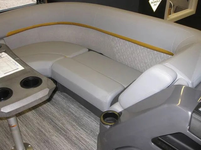 Slide: The Image of Bennington M Swingback 22 MSB 2026 - 21