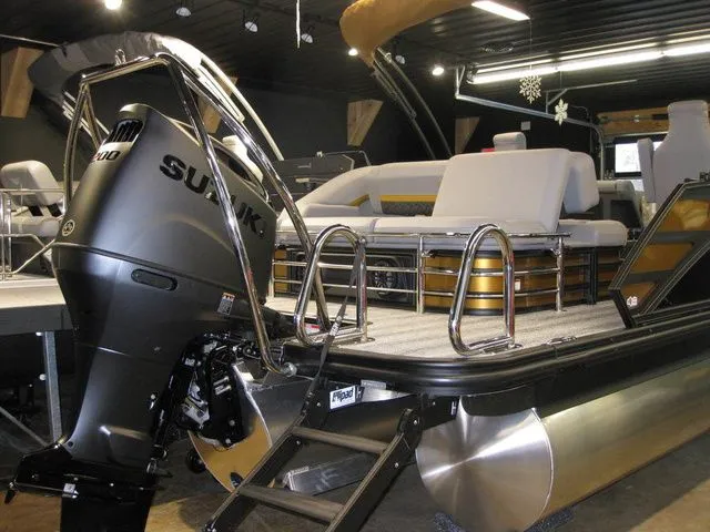 Slide: The Image of Bennington M Swingback 22 MSB 2026 - 6