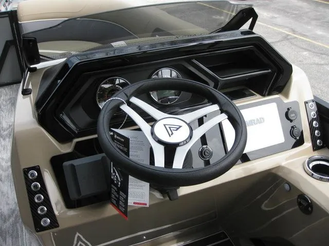 Slide: The Image of Viaggio X22U TRI-TOON W/MERCURY 200XL OUTBOARD MOTOR 2026 - 18