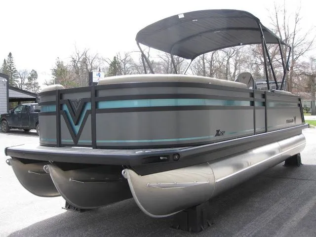 Slide: The Image of Viaggio X22U TRI-TOON W/MERCURY 200XL OUTBOARD MOTOR 2026 - 7