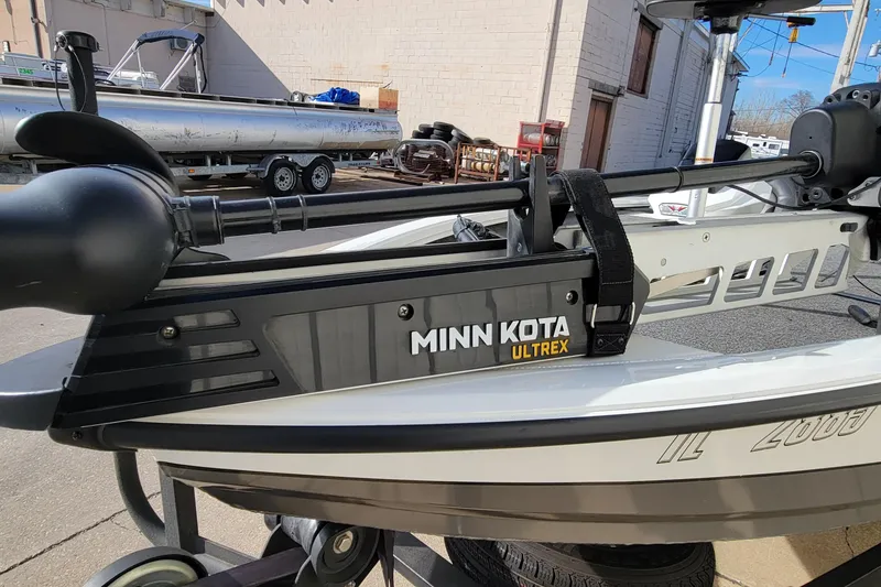 Slide: The Image of Trailer hitch and winch system on a 2019 Vexus AVX1980 boat trailer. - 31