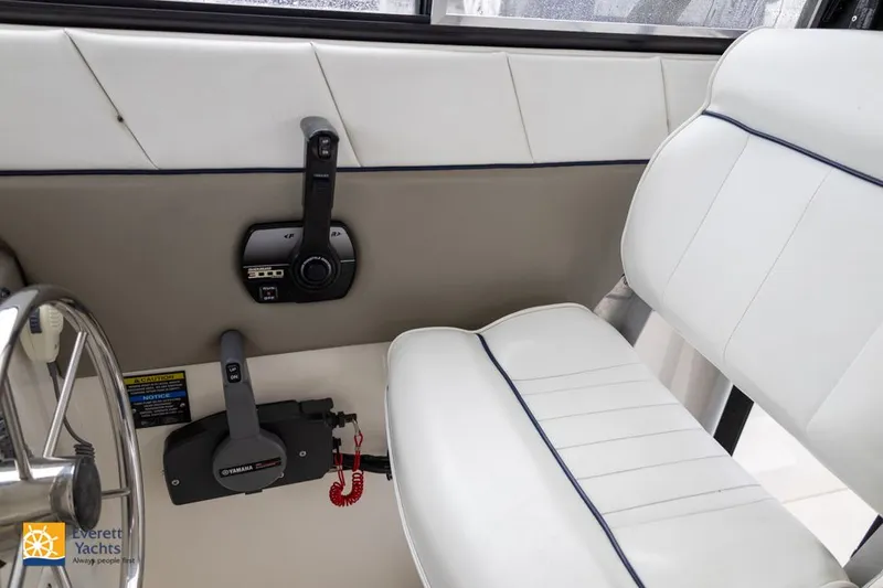 Slide: The Image of Bayliner 2859 Ciera Express 1997 - 13