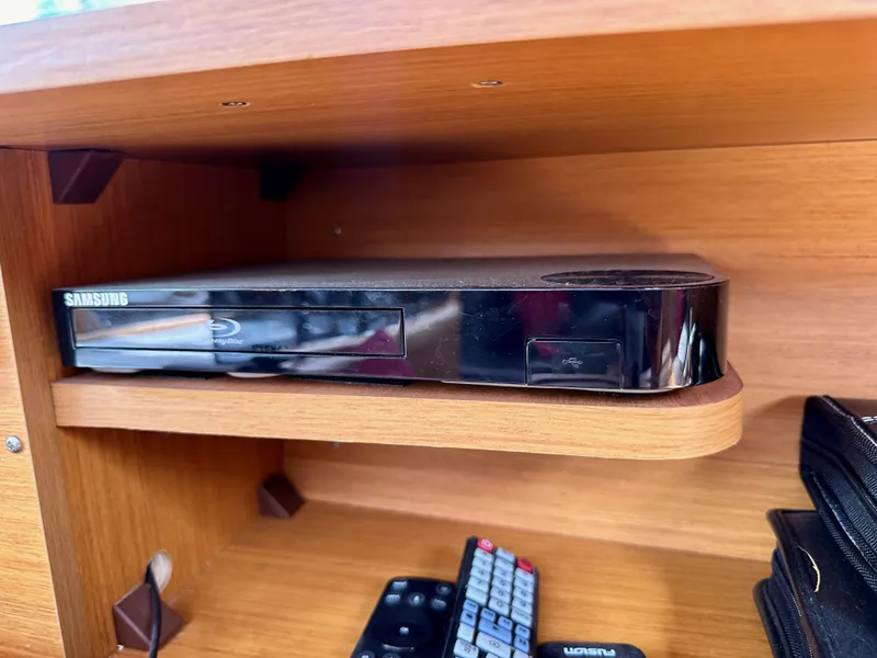 Slide: The Image of Jeanneau 57 2014 - 120