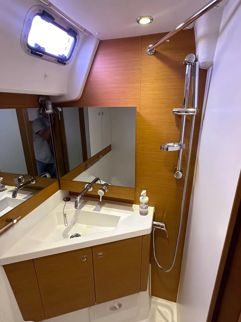 Slide: The Image of Jeanneau 57 2014 - 92