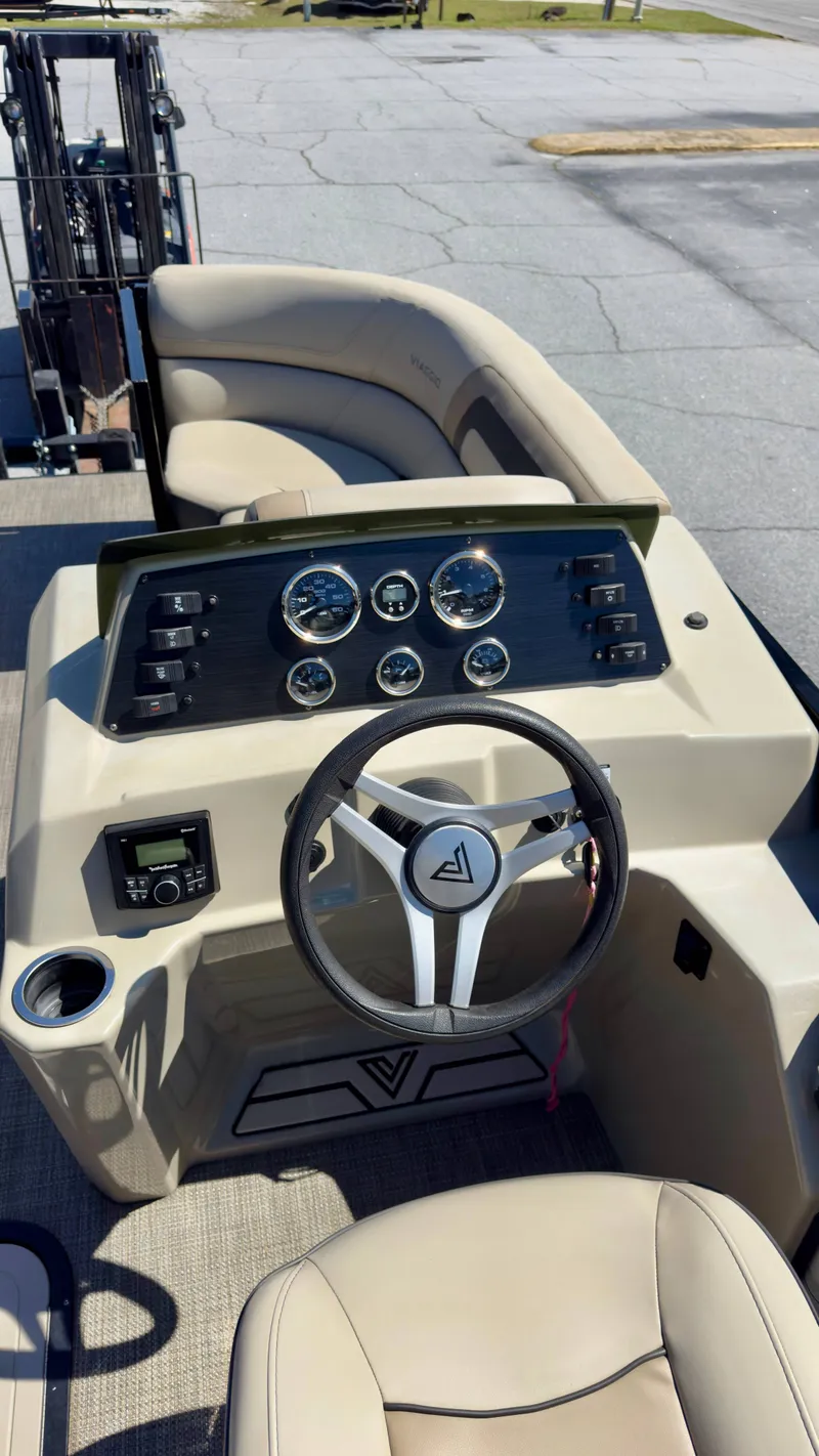 Slide: The Image of Viaggio Lago 22 U 2022 - 6