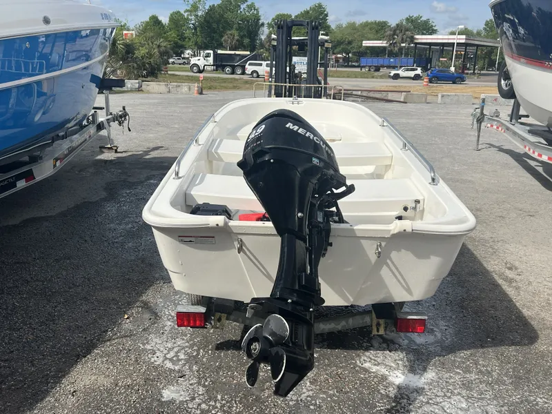 Slide: The Image of Boston Whaler TENDER 110 2007 - 6