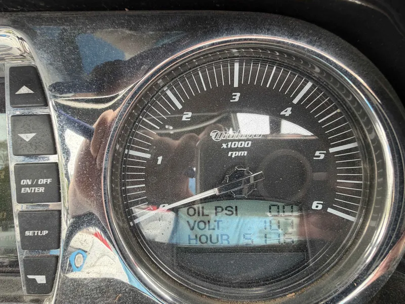 Slide: The Image of Malibu Wakesetter 23 LSV 2010 - 14