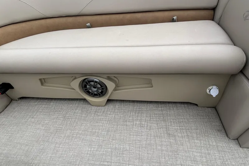 Slide: The Image of 2023 Tahoe Pontoon GT 2385 RF with Suzuki engine on a lot. - 4