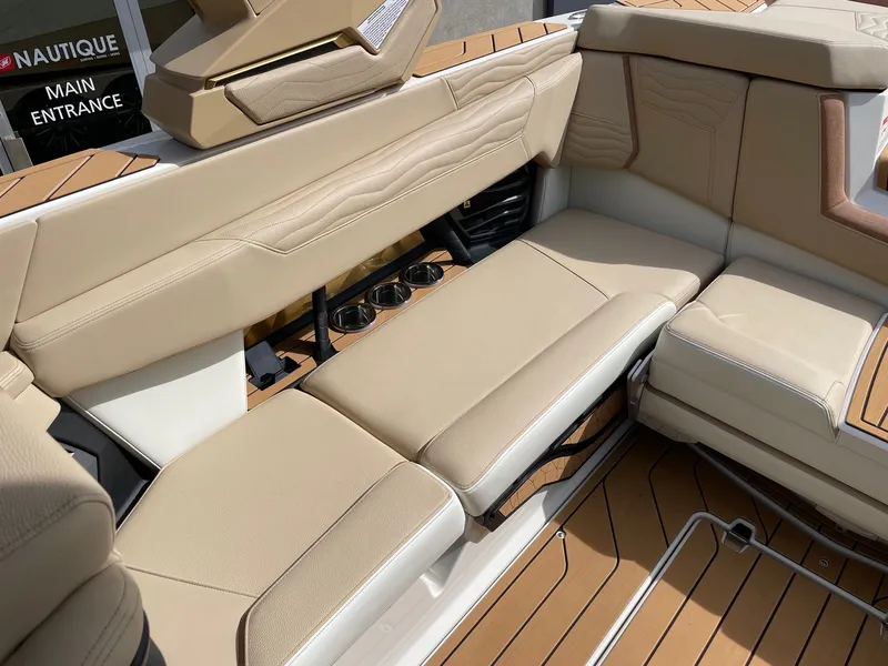 Slide: The Image of Nautique G23 2026 - 7