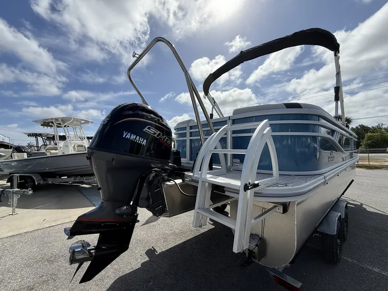 Slide: The Image of SunCatcher Select Series 22RC-YAMAHA VF115 SHO 2026 - 4