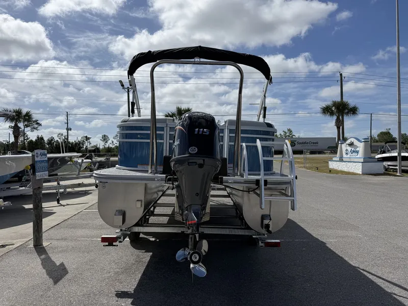 Slide: The Image of SunCatcher Select Series 22RC-YAMAHA VF115 SHO 2026 - 5