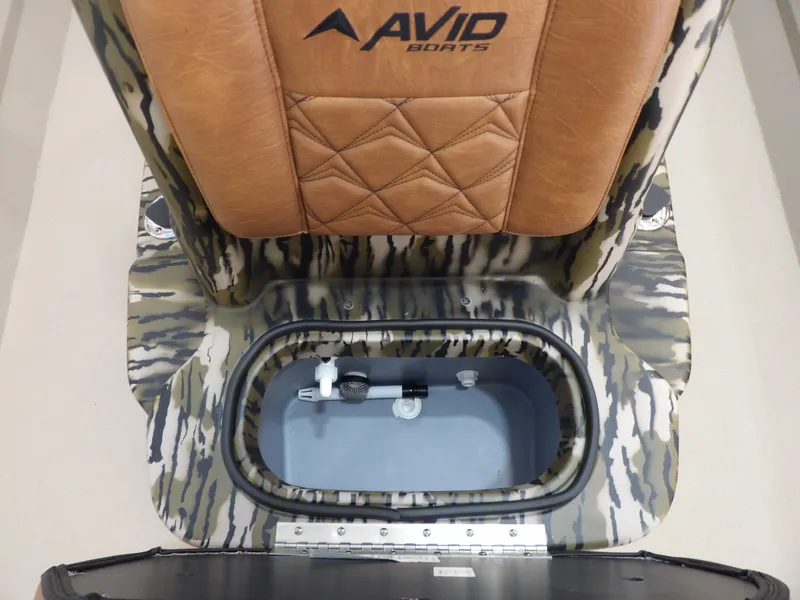 Slide: The Image of Avid 20CC Rogue 2026 - 21