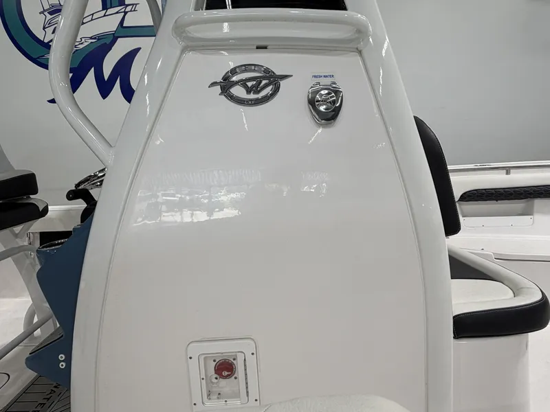 Slide: The Image of Tidewater 232 LXF 2026 - 24