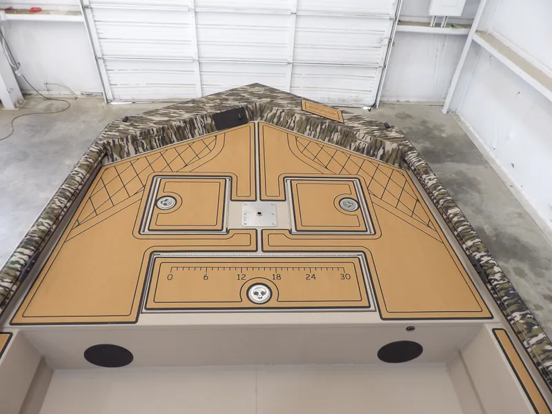 Slide: The Image of Avid 20CC Rogue 2026 - 18