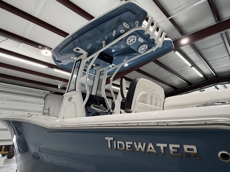 Slide: The Image of Tidewater 232 LXF 2026 - 21