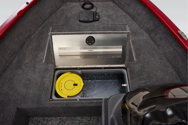 Slide: The Image of Tracker Super Guide V-16 SC 2026 - 7