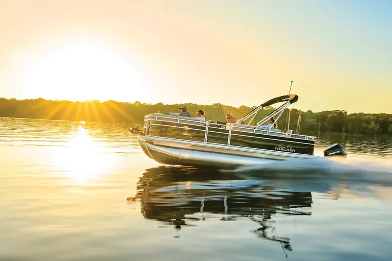 Slide: The Image of Sun Tracker SportFish 22 XP3 2026 - 6