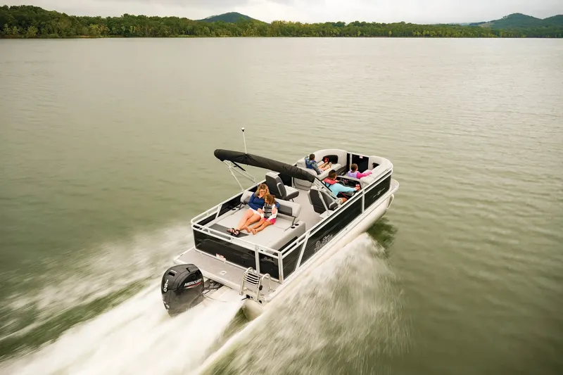 Slide: The Image of Sun Tracker Party Barge 22 RF DLX 2026 - 4