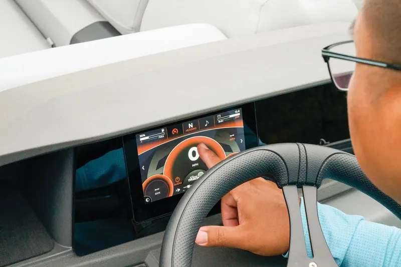 Slide: The Image of Sun Tracker Party Barge 22 RF DLX 2026 - 8