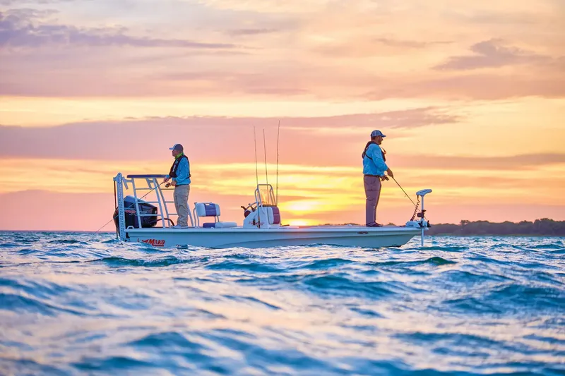 The Image of Mako 18 Pro Skiff Patriot Edition 2026 - 1