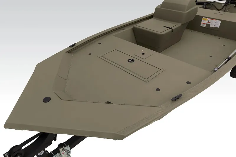 Slide: The Image of Tracker Grizzly 1648 SC 2026 - 4