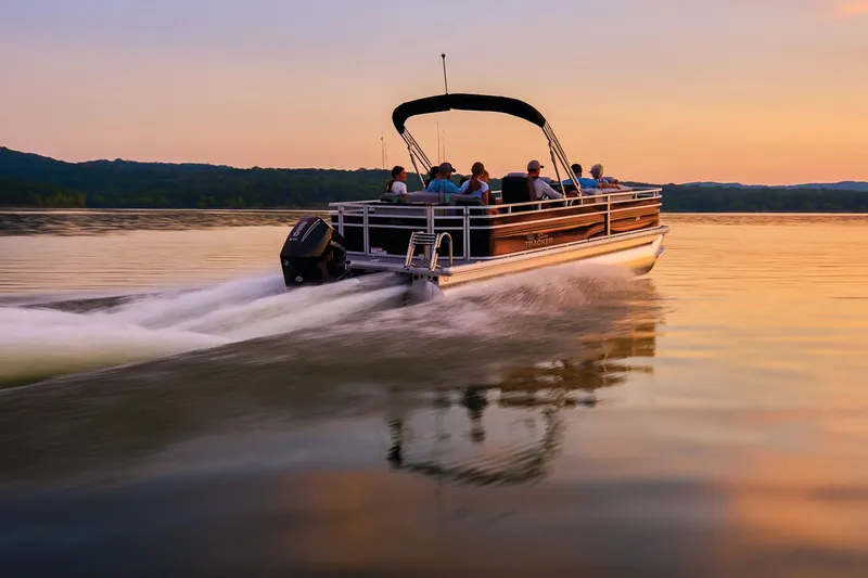 Slide: The Image of Sun Tracker Sportfish 24 XP3 2026 - 4