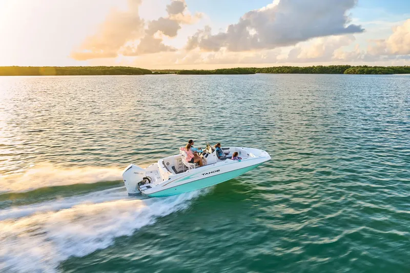 The Image of Tahoe 2150 CC 2026 - 1