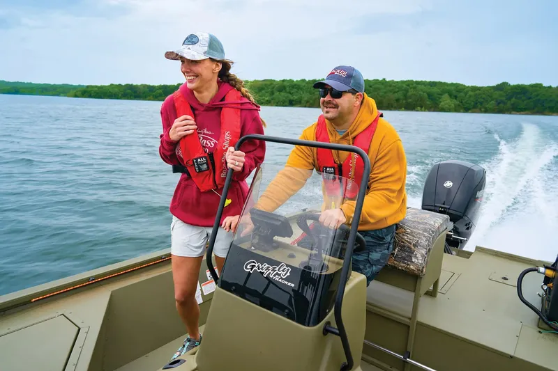 Slide: The Image of Tracker GRIZZLY® 2072 CC Sportsman 2026 - 6