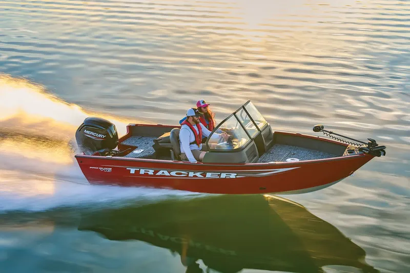 Slide: The Image of Tracker Pro Guide V-16 WT 2026 - 4