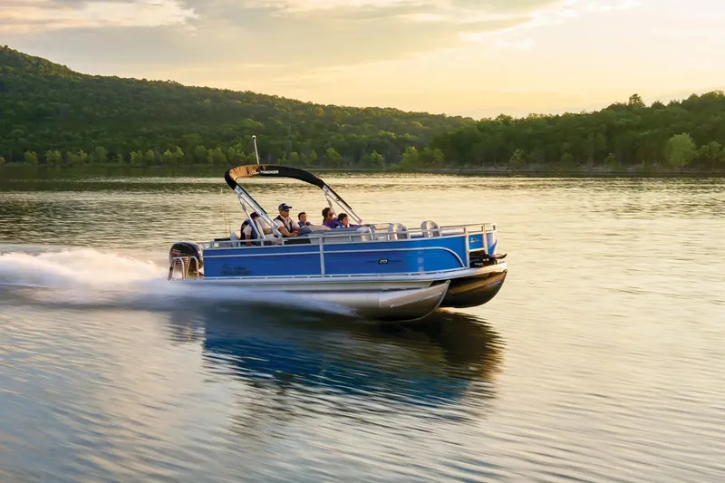 Slide: The Image of Sun Tracker Fishin' Barge 20 DLX 2026 - 4