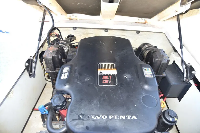 Slide: The Image of Four Winns 262 SL 2011 - 21