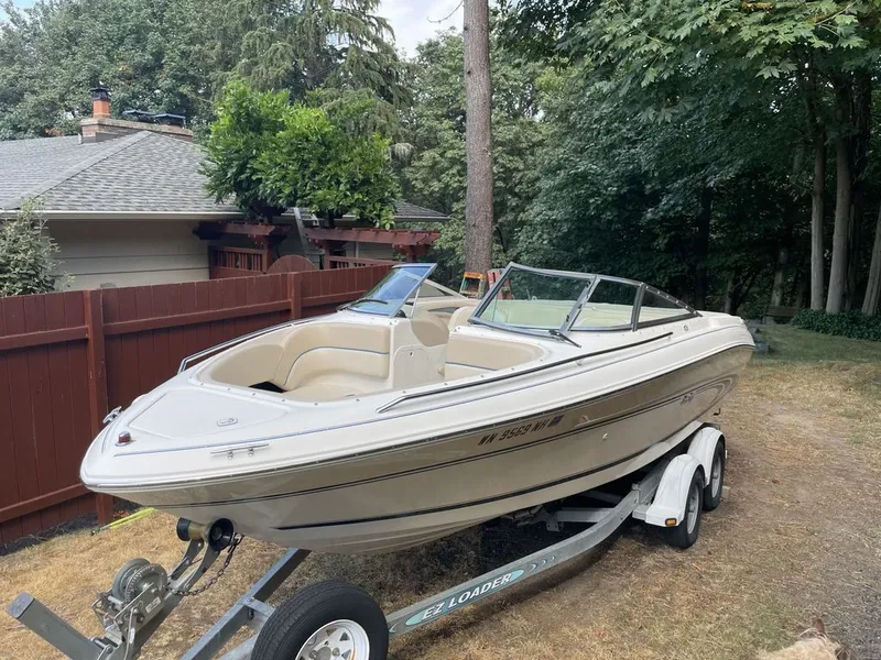 The Image of Sea Ray 210 Bow Rider 1998 - 0