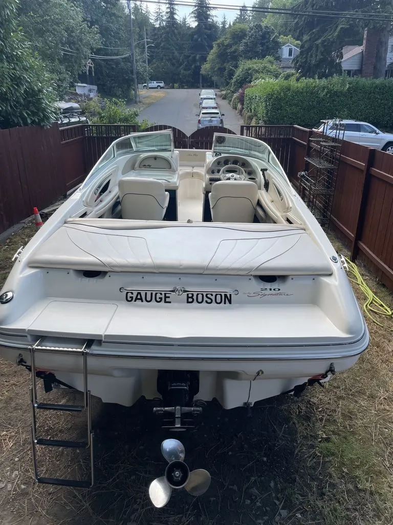 Slide: The Image of Sea Ray 210 Bow Rider 1998 - 1