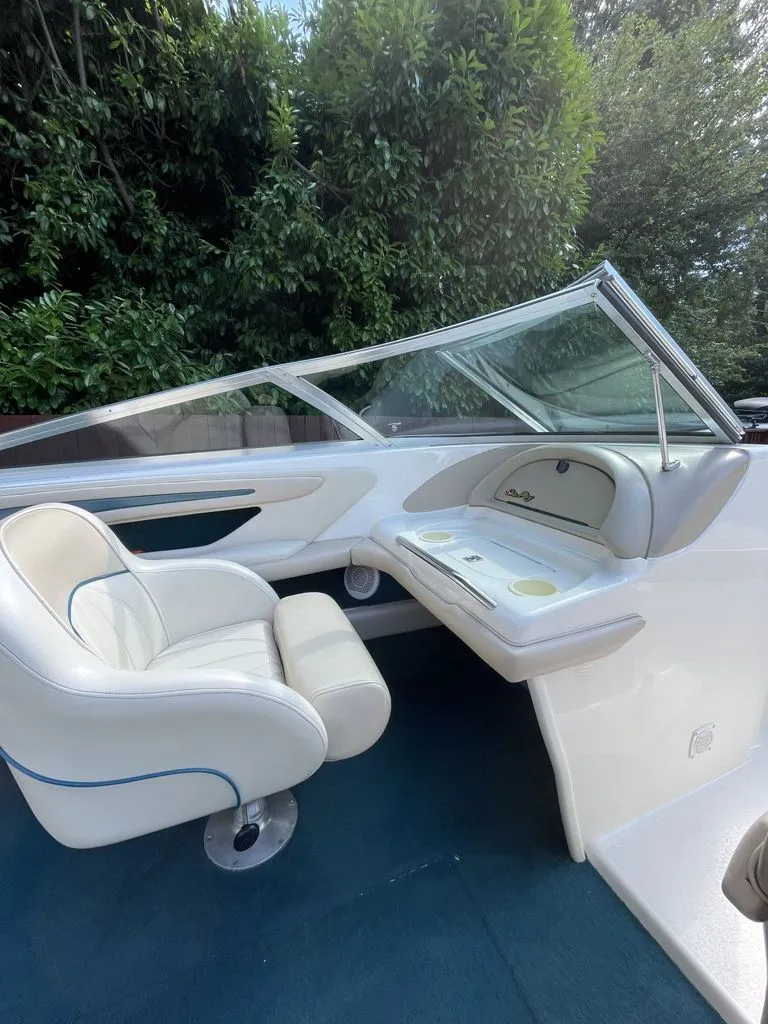 Slide: The Image of Sea Ray 210 Bow Rider 1998 - 15
