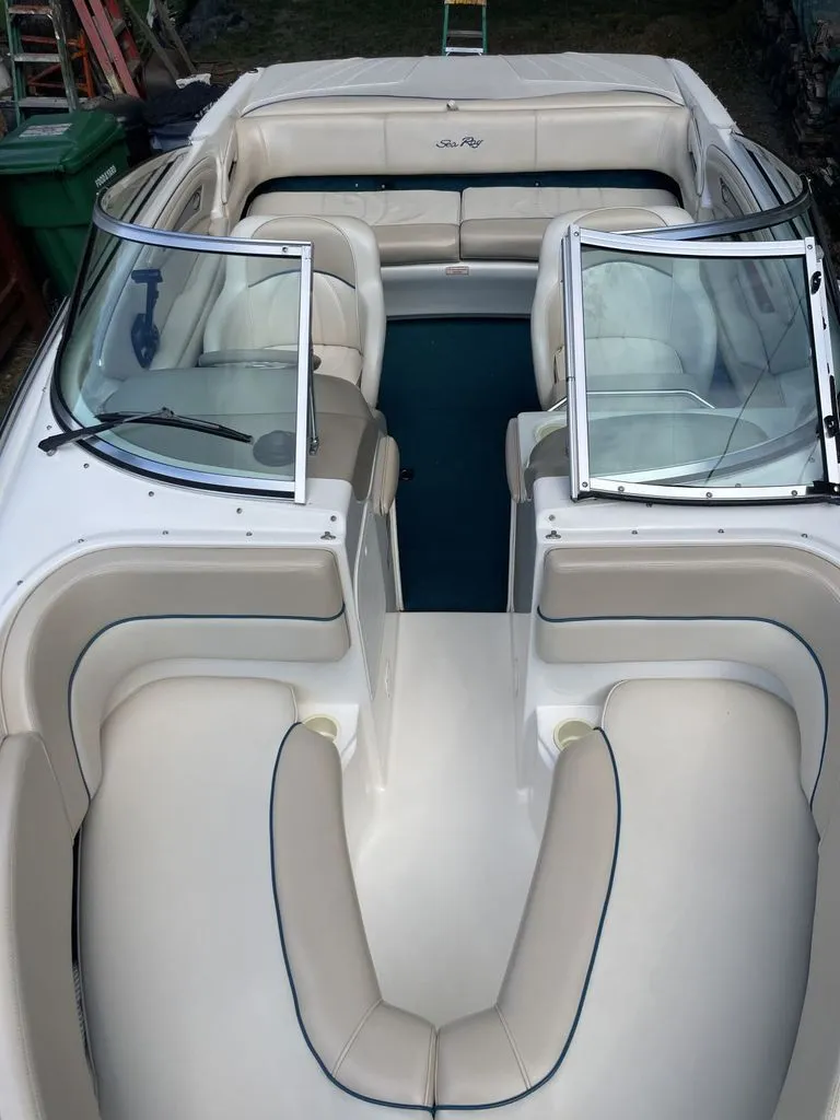 Slide: The Image of Sea Ray 210 Bow Rider 1998 - 6