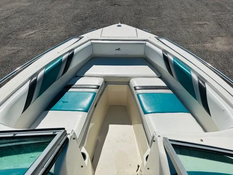 Slide: The Image of Sea Ray 180 1990 - 6