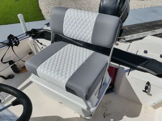 Slide: The Image of Cape Craft 160 2016 - 9