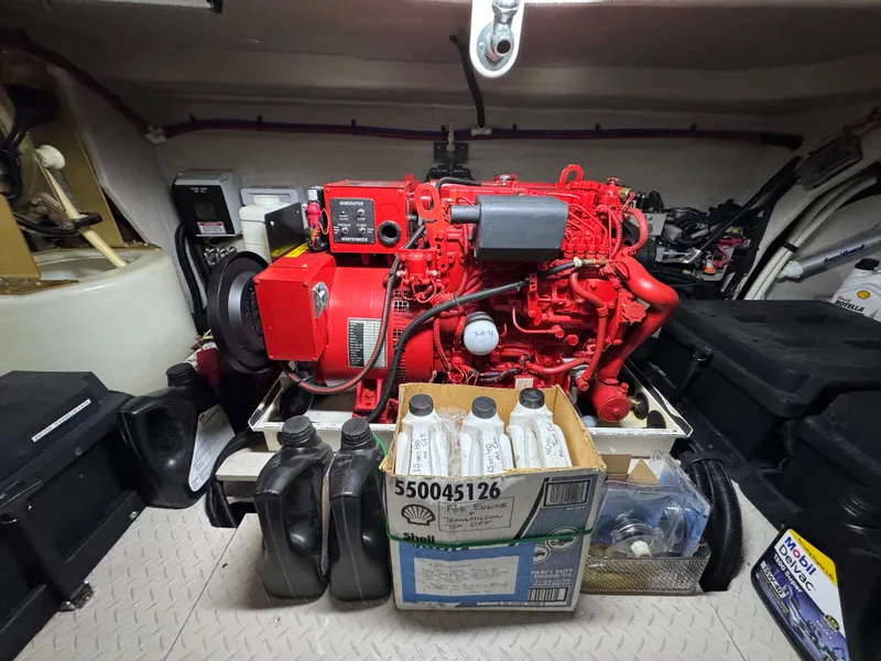 Slide: The Image of Sea Ray Sundancer 510 2001 - 106