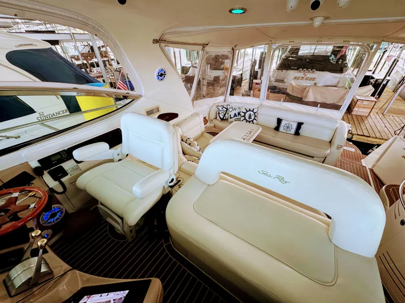 Slide: The Image of Sea Ray Sundancer 510 2001 - 26