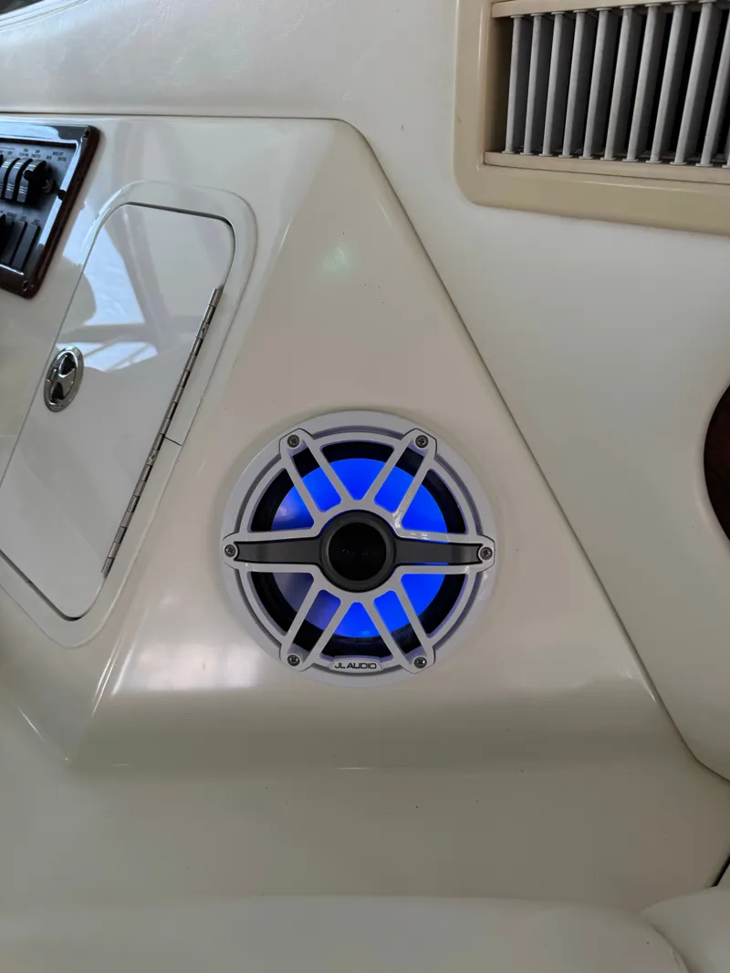 Slide: The Image of Sea Ray Sundancer 510 2001 - 34