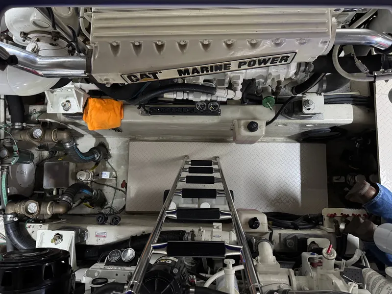 Slide: The Image of Sea Ray Sundancer 510 2001 - 97