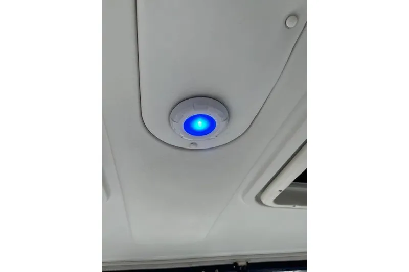 Slide: The Image of Blue LED light on 2005 Formula 37 Performance Cruiser ceiling. - 19