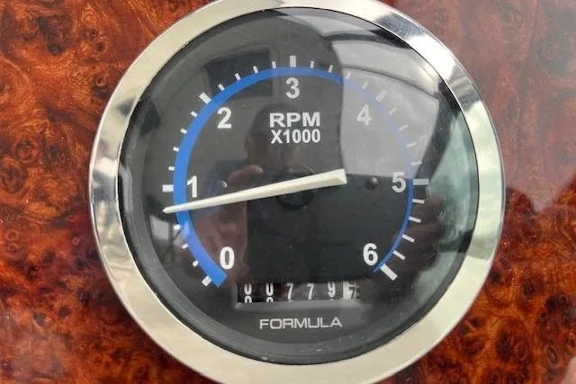 Slide: The Image of Tachometer of 2005 Formula 37 Performance Cruiser displaying RPM in thousands. - 27