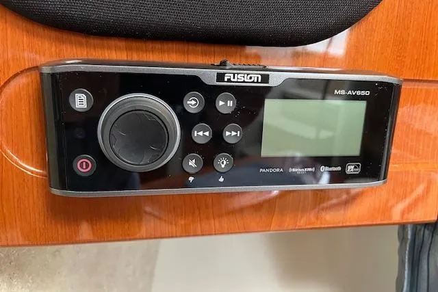 Slide: The Image of Fusion MS-AV650 stereo system on 2005 Formula 37 Performance Cruiser, featuring Bluetooth and Pandora. - 41