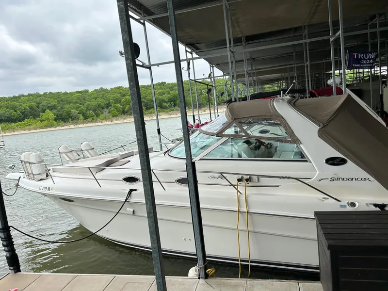 The Image of Sea Ray Sundancer 330 1997 - 0